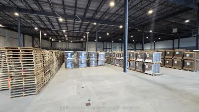 125 Engelhard Drive 3, Aurora, On L4g 3v1