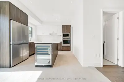 Condo Townhouse in Richmond Hill
