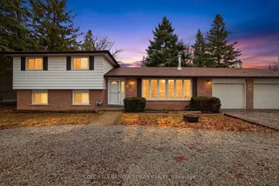 Detached in Richmond Hill
