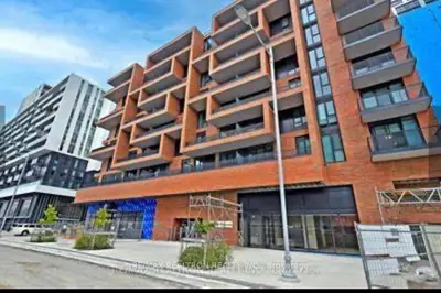 38 Simcoe Promenade C909, Markham, On L6g 0h7