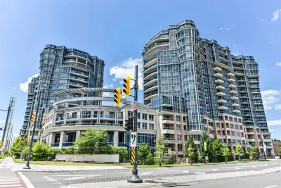 Common Element Condo in Markham