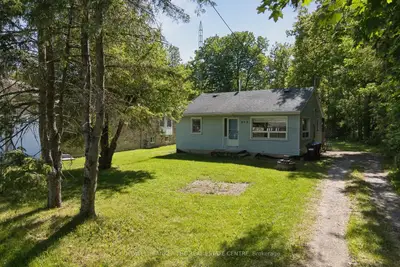 972 Gilmore Avenue, Innisfil, On L0l 1w0