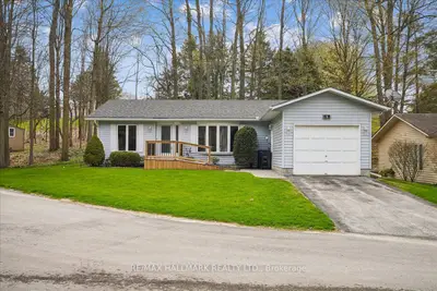 Detached in New Tecumseth