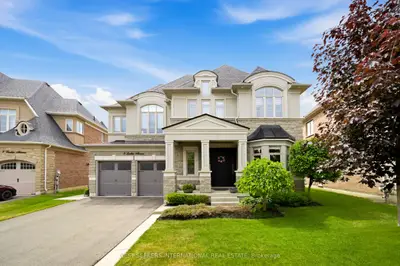 Detached in King