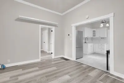 19015 DUFFERIN Street, King, ON L3Y 4V9