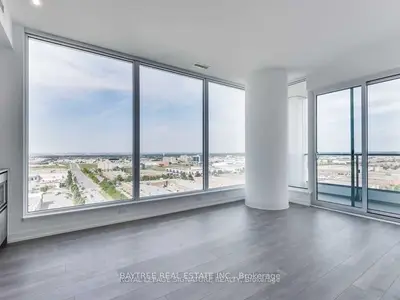 Condo Apartment in Vaughan