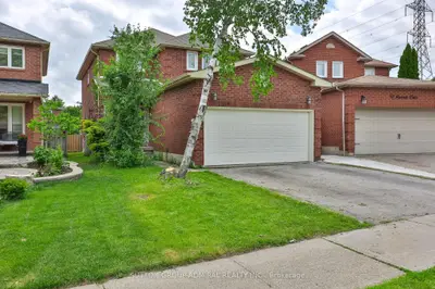 113 Redondo Drive, Vaughan, On L4j 7s6