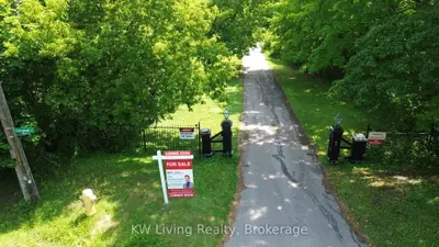 1 Campbell Court, Markham, On L3r 2b3