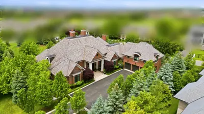 45 Adena Meadows Way, Aurora, On L4g 7y6