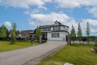 Detached in King