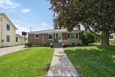 Detached in Uxbridge