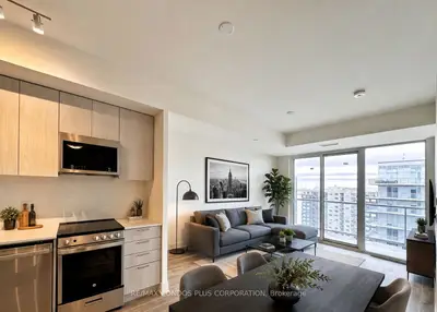 185 Deerfield Road 1302, Newmarket, On L3y 0g7