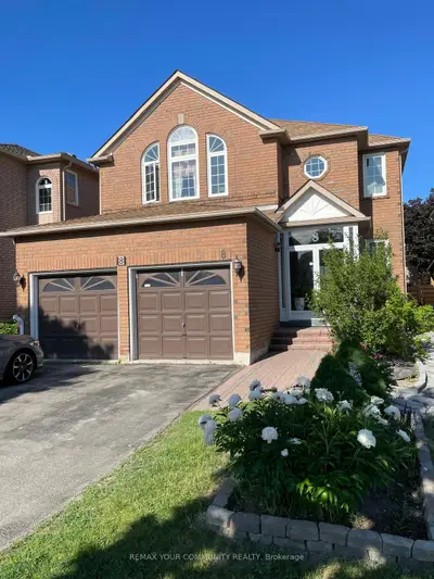 Detached in Richmond Hill