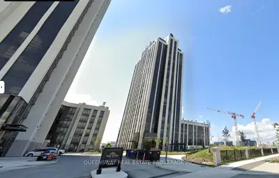 Condo Apartment in Vaughan