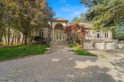 Detached in Vaughan