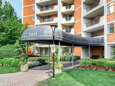 7811 Yonge Street 508, Markham, On L3t 4s3