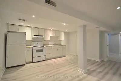 Semi-Detached in Newmarket