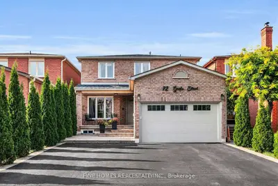 Detached in Vaughan