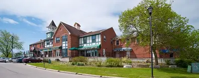 2 Orchard Heights Boulevard 39, Aurora, On L4g 3w3