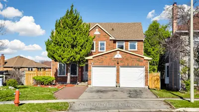 Detached in Richmond Hill
