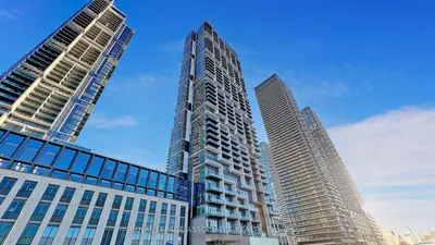 Condo Apartment in Vaughan