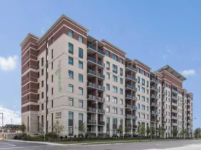 Condo Apartment in Markham