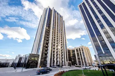 Condo Apartment in Vaughan