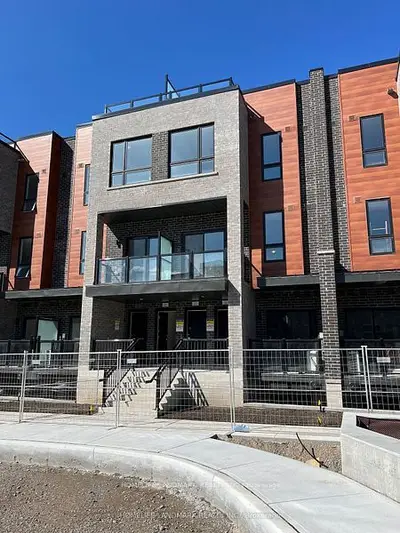 Condo Townhouse in Newmarket