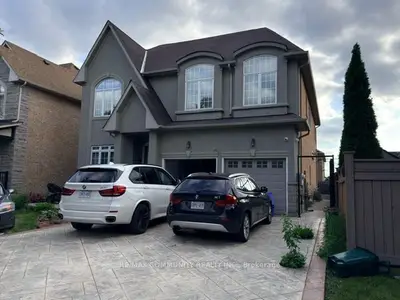Detached in Vaughan