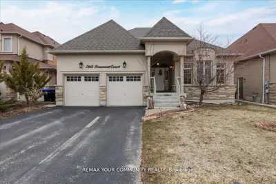 Detached in Innisfil