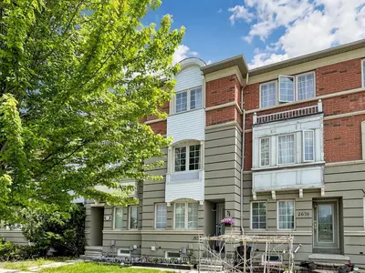 Att/Row/Townhouse in Markham