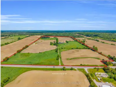 20893 Woodbine Avenue, East Gwillimbury, On L0g 1r0