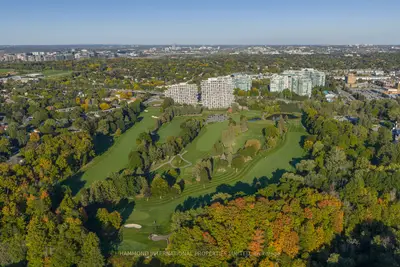 397 Royal Orchard Boulevard 706, Markham, On L3t 0h3