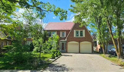 Detached in Newmarket
