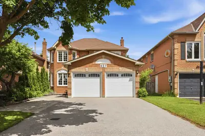Detached in Newmarket