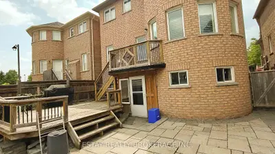 Detached in Aurora