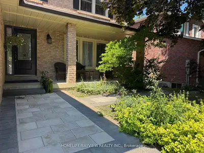 Detached in Newmarket