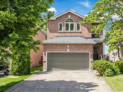 Detached in Richmond Hill