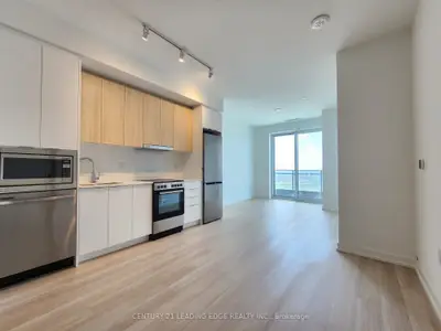 Condo Apartment in Markham