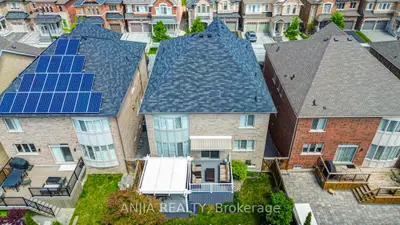 64 Frederick Stamm Crescent, Markham, On L6c 0x3
