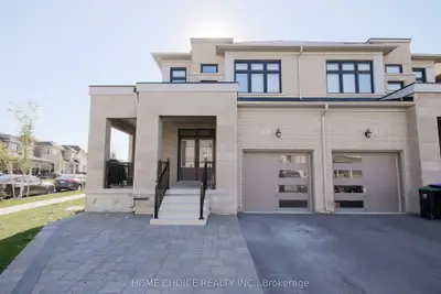 Semi-Detached in Bradford West Gwillimbury
