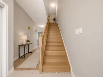 71 Daniele Crescent, Bradford West Gwillimbury, On L3z 0v7