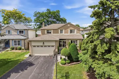 Detached in Newmarket