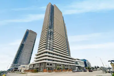 Condo Apartment in Vaughan