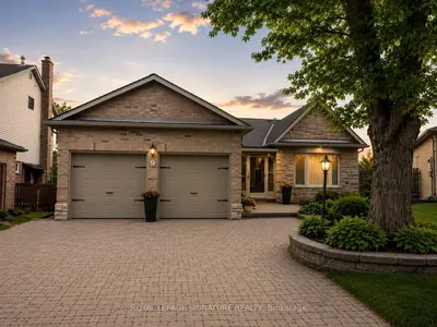Detached in Aurora