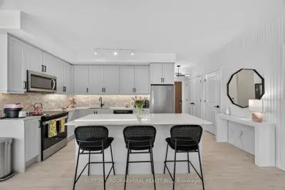 10 Gatineau Drive 1206w, Vaughan, On L4j 0l2