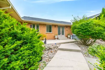 1041 15 Side Road, New Tecumseth, On L0g 1t0