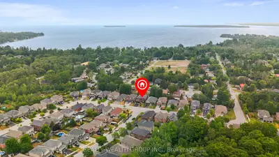 896 Booth Avenue, Innisfil, On L9s 0a5
