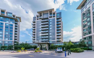 Condo Apartment in Markham