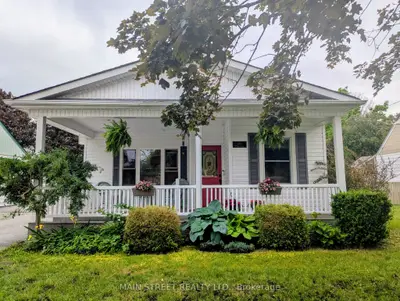 Detached in Uxbridge